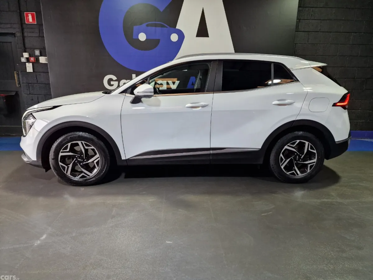 Kia Sportage SUV, Diesel, 2023, White