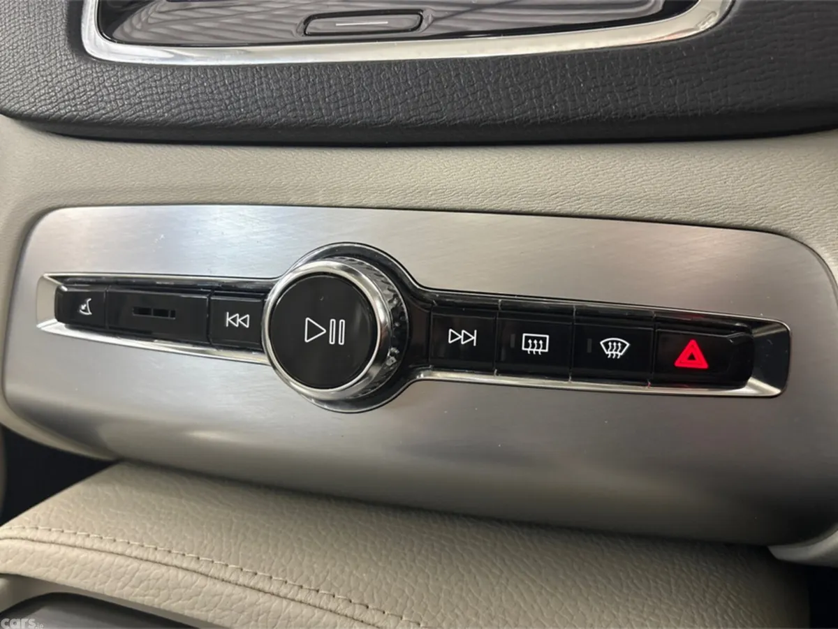 Volvo XC90 Estate, Diesel, 2017, Grey