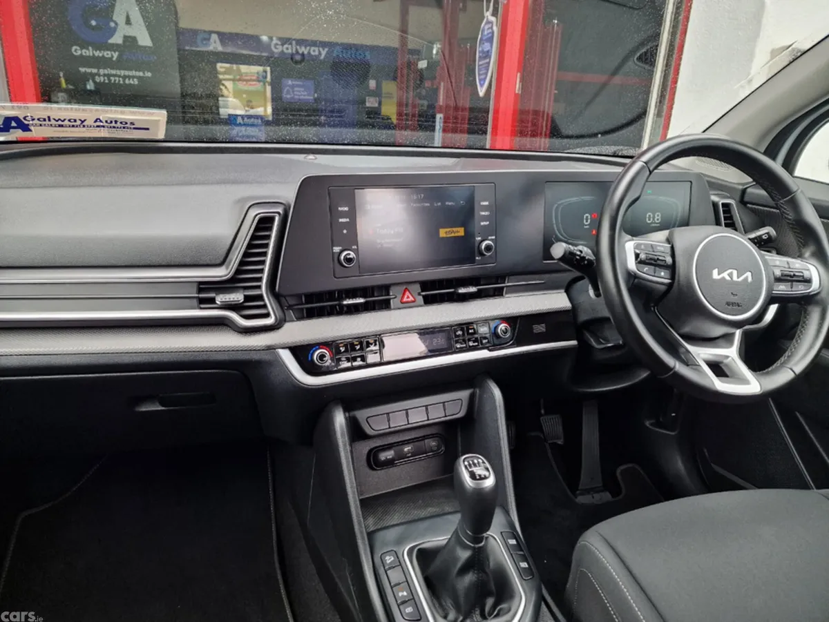 Kia Sportage SUV, Diesel, 2023, White