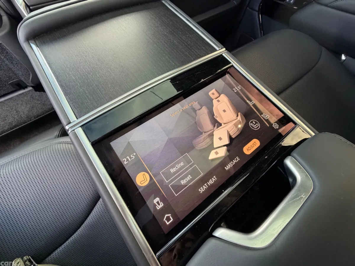 Land Rover Range Rover SUV, Petrol Plug-in Hybrid, 2026, Green