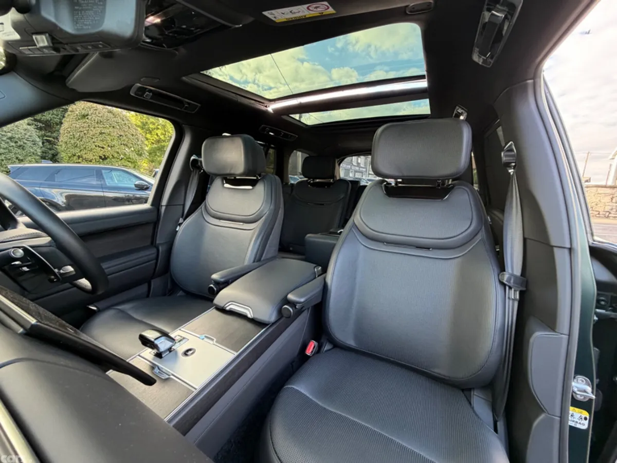 Land Rover Range Rover SUV, Petrol Plug-in Hybrid, 2026, Green
