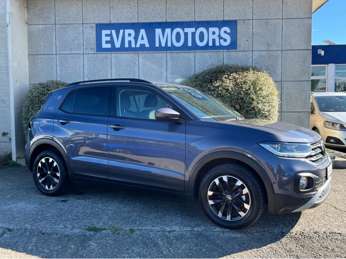 Volkswagen T-Cross SUV, Petrol, 2023, Grey