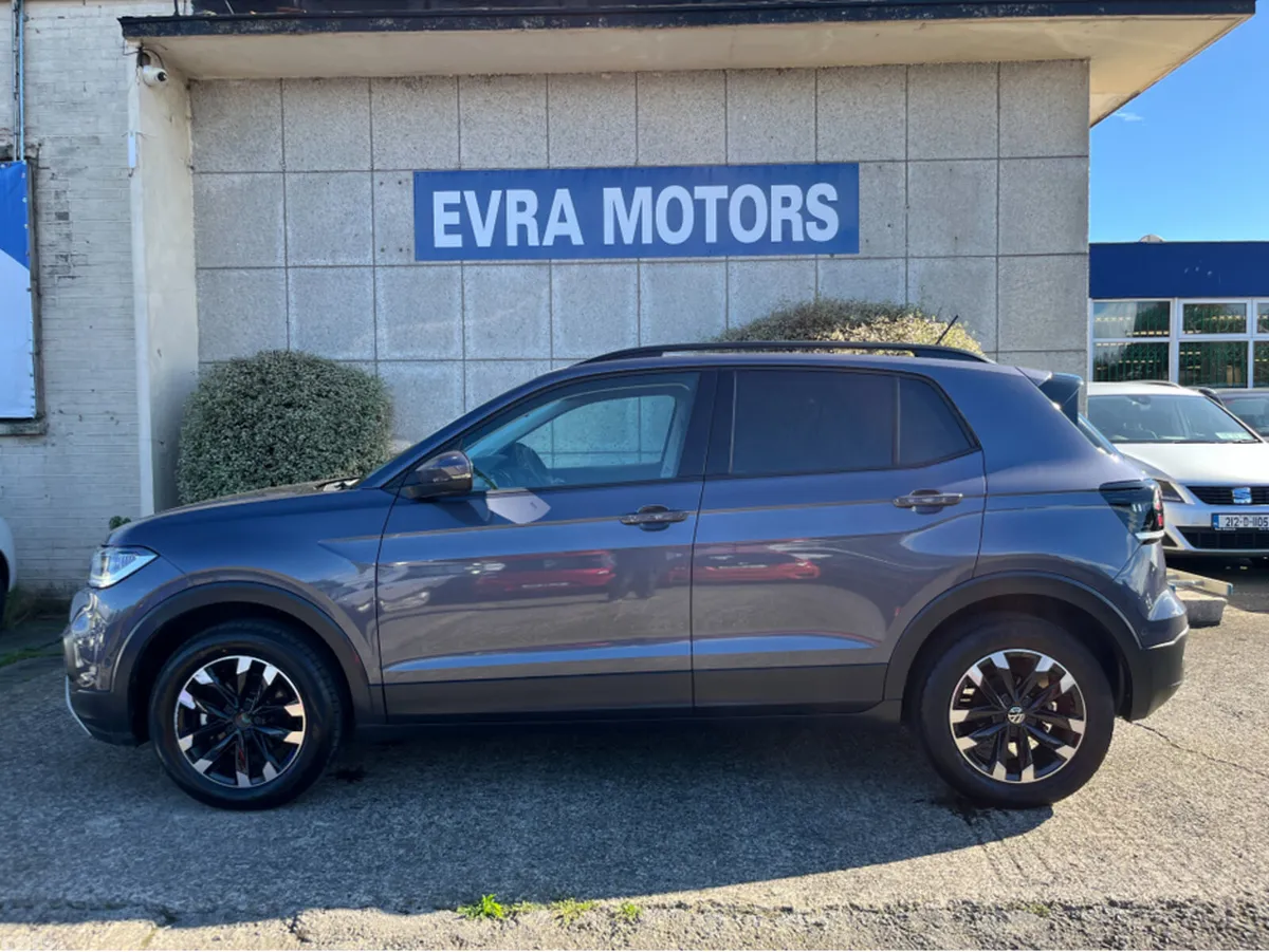 Volkswagen T-Cross SUV, Petrol, 2023, Grey
