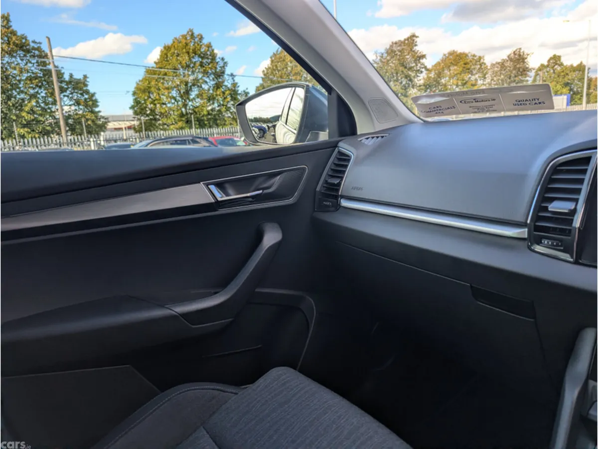 Skoda Karoq MPV, Petrol, 2018, Grey