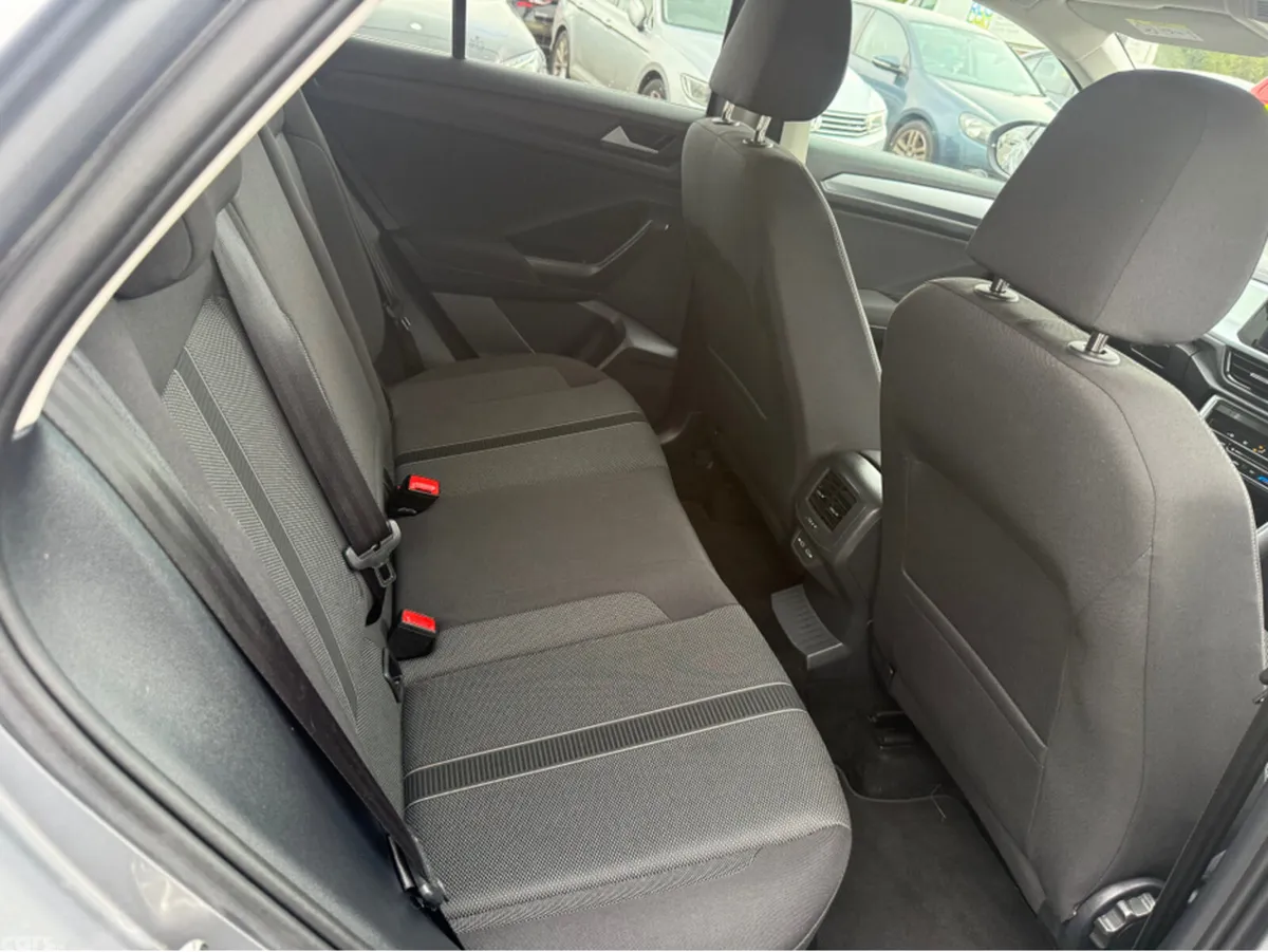 Volkswagen T-Roc SUV, Petrol, 2023, Grey