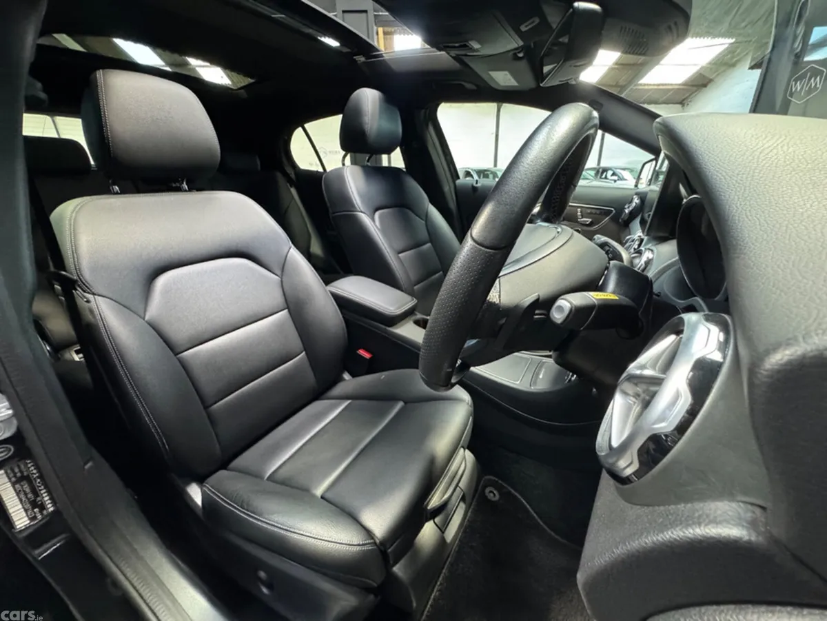 Mercedes-Benz GLA MPV, Petrol, 2017, Black