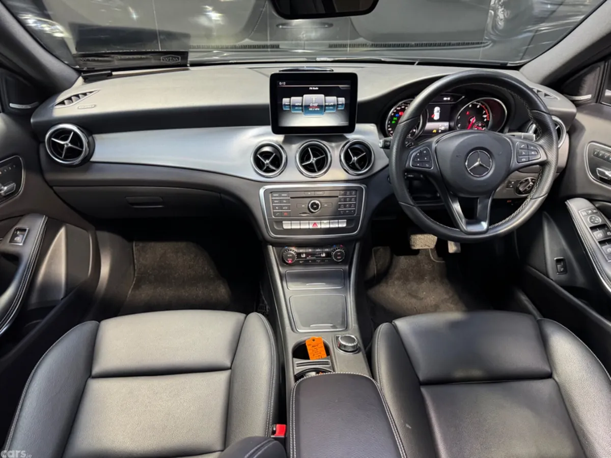 Mercedes-Benz GLA MPV, Petrol, 2017, Black
