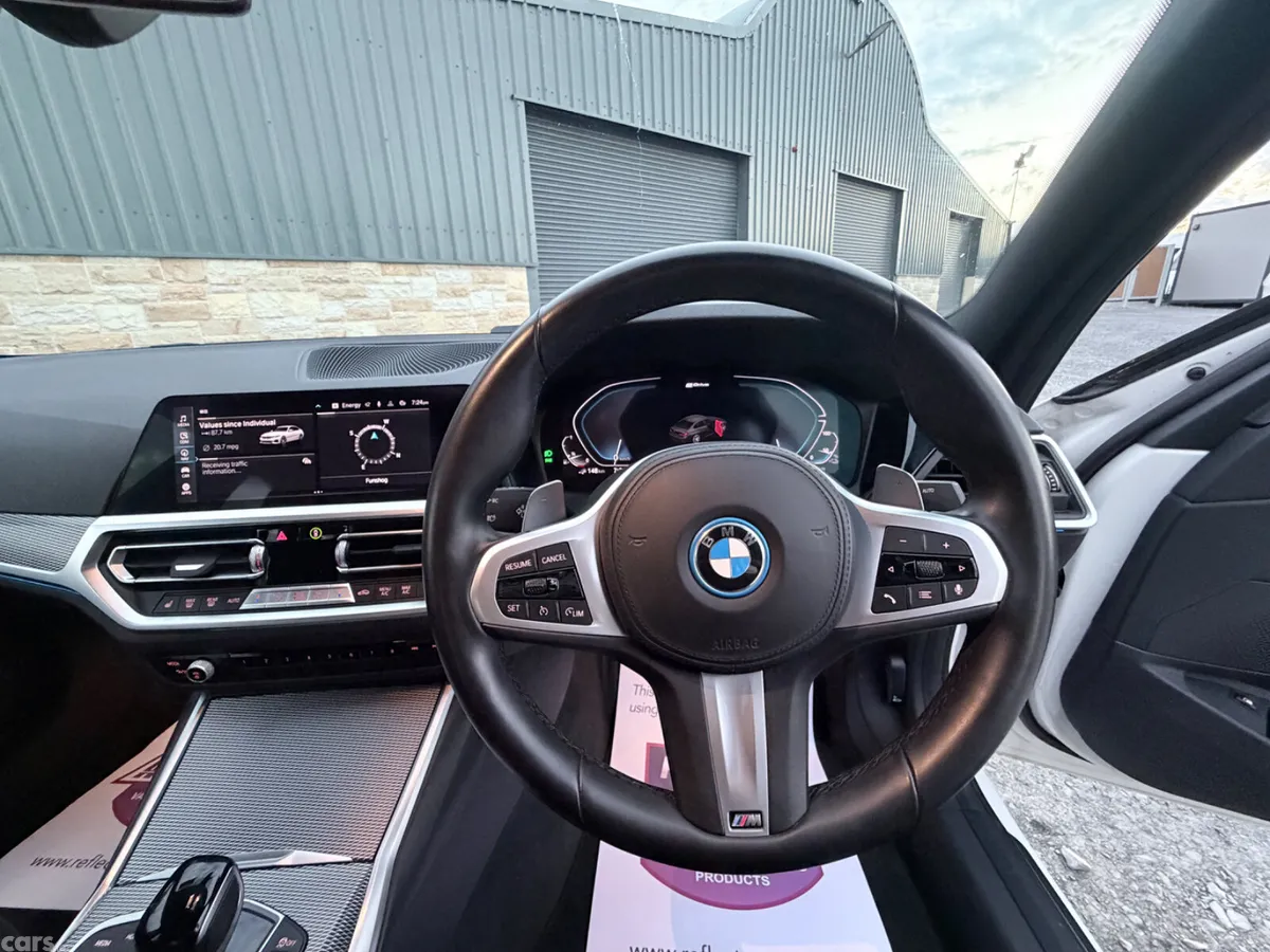 BMW 3-Series Saloon, Petrol Plug-in Hybrid, 2022, White