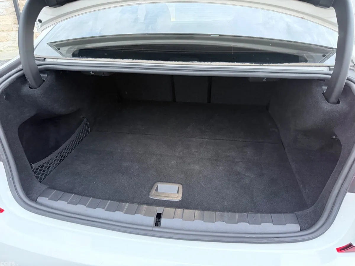 BMW 3-Series Saloon, Petrol Plug-in Hybrid, 2022, White