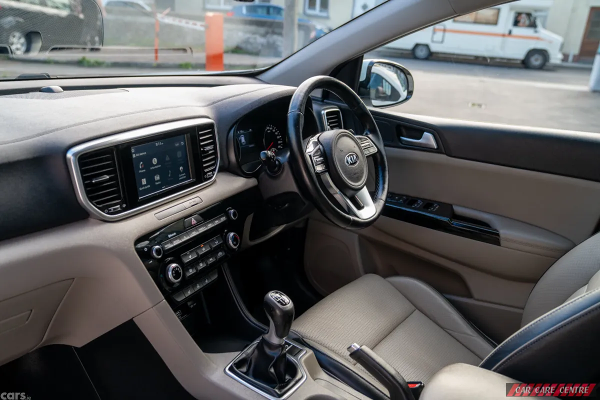 Kia Sportage SUV, Diesel, 2019, White