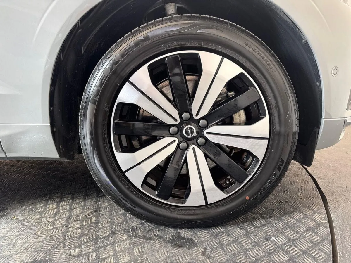 Volvo XC60 SUV, Petrol Plug-in Hybrid, 2024, Grey
