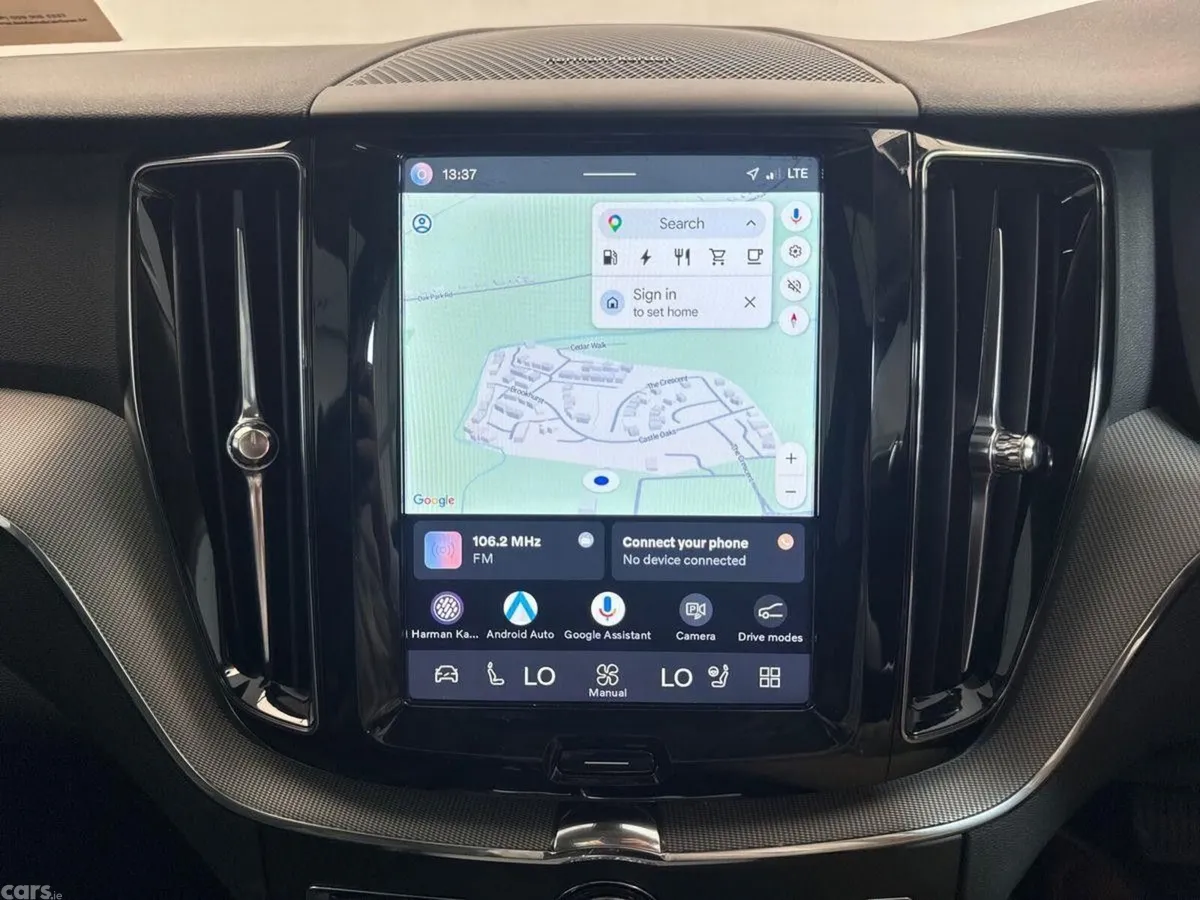 Volvo XC60 SUV, Petrol Plug-in Hybrid, 2024, Grey