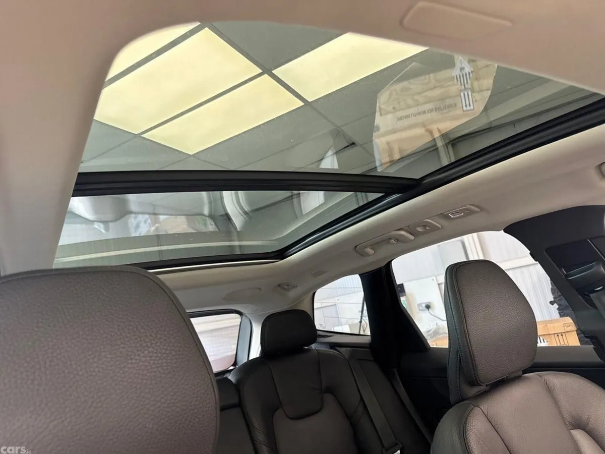 Volvo XC60 SUV, Petrol Plug-in Hybrid, 2024, Grey