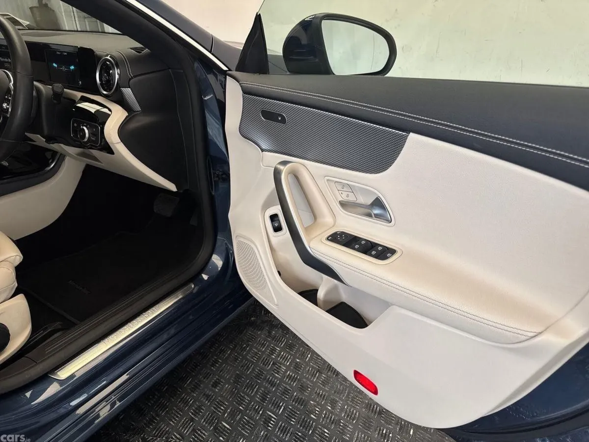 Mercedes-Benz CLA Saloon, Diesel, 2020, Blue