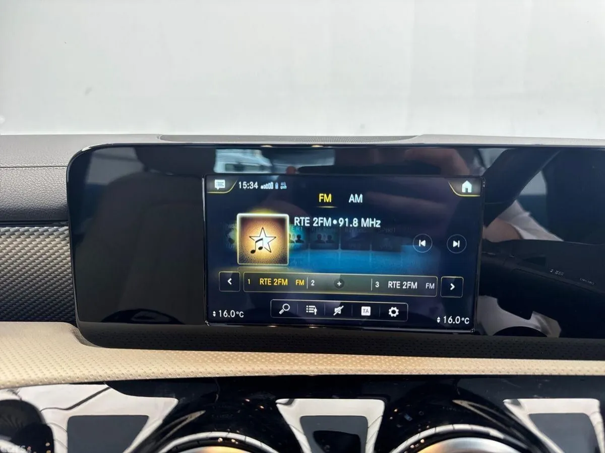 Mercedes-Benz CLA Saloon, Diesel, 2020, Blue