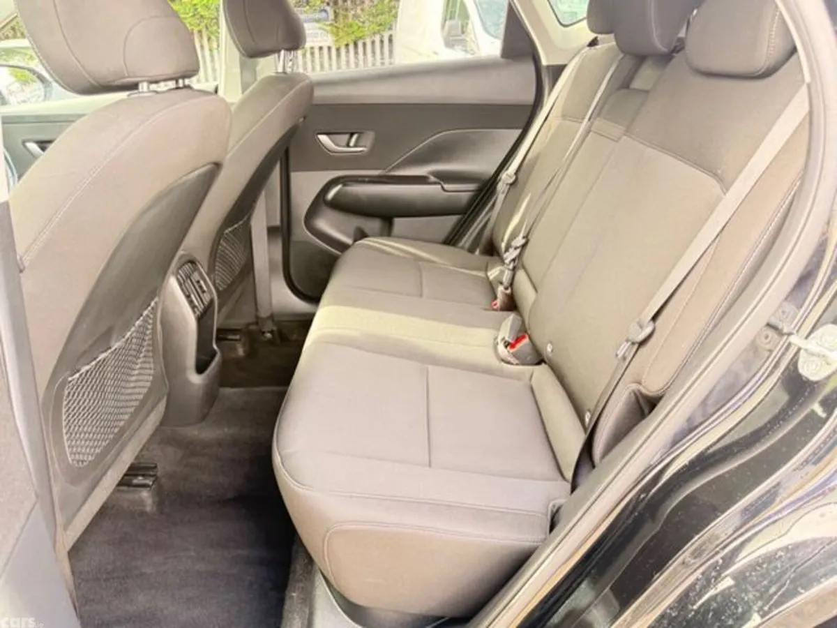 Hyundai KONA MPV, Petrol, 2024, Black