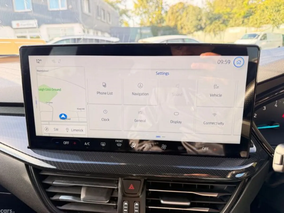 Ford Focus Hatchback, Petrol, 2024, Grey