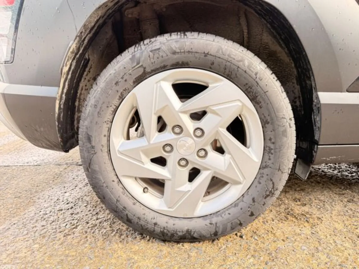 Hyundai KONA MPV, Petrol, 2024, Black