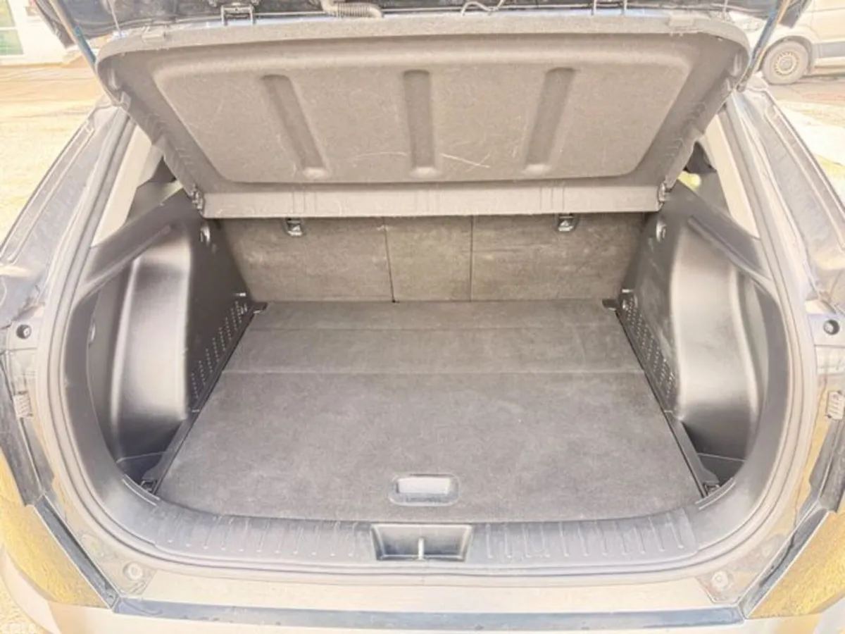 Hyundai KONA MPV, Petrol, 2024, Black