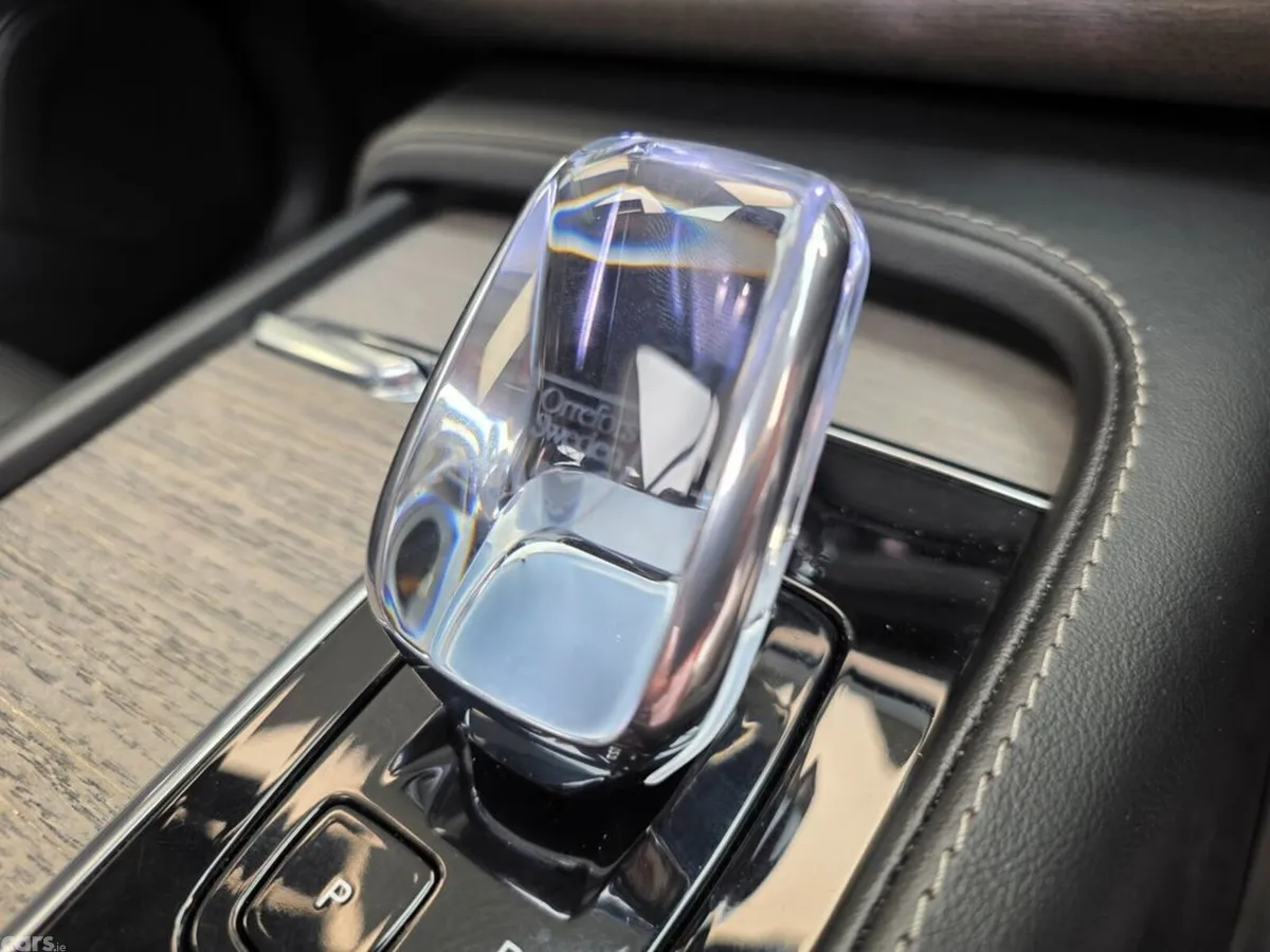 Volvo XC90 SUV, Petrol Plug-in Hybrid, 2023, Black