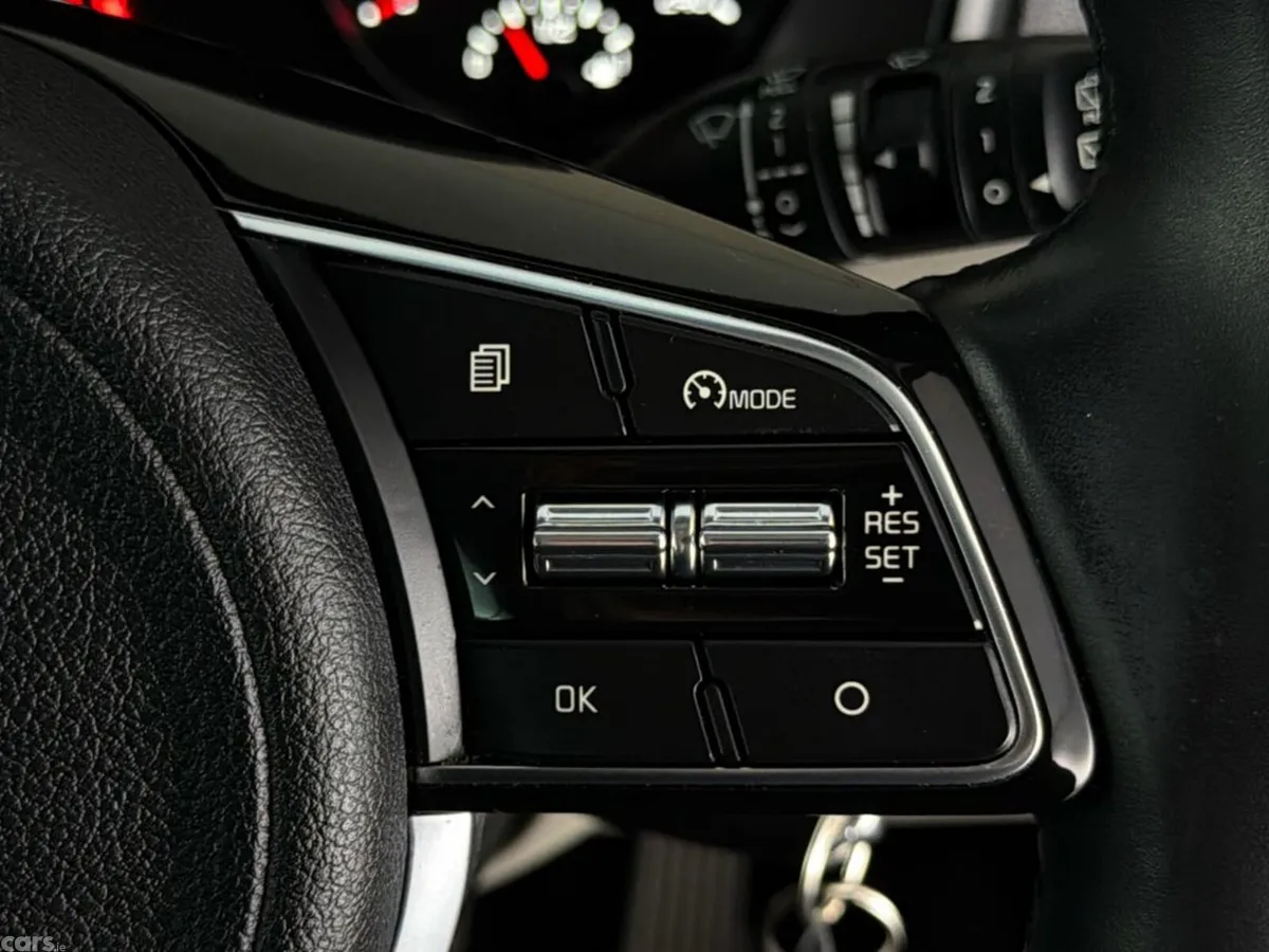 Kia Sportage SUV, Diesel Hybrid, 2021, Grey