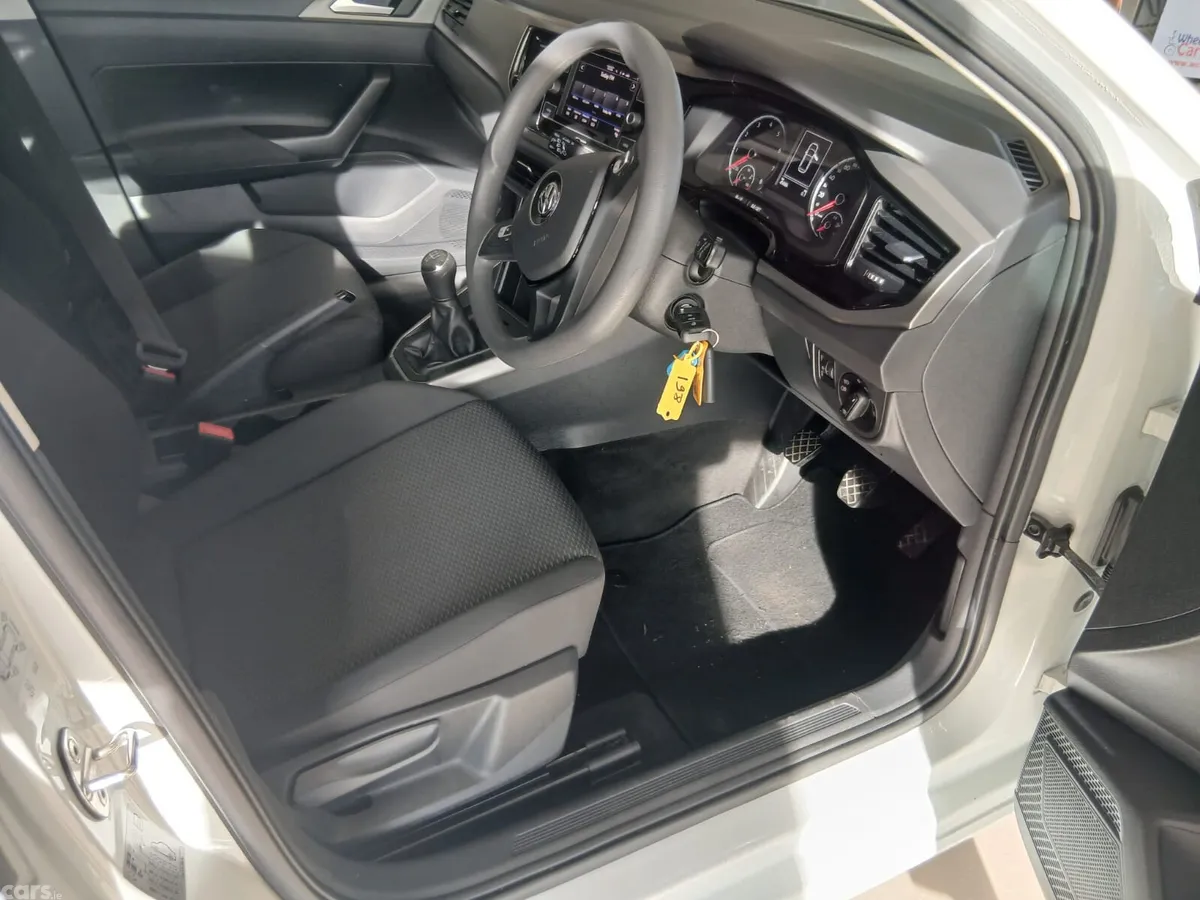 Volkswagen Polo Hatchback, Petrol, 2020, White