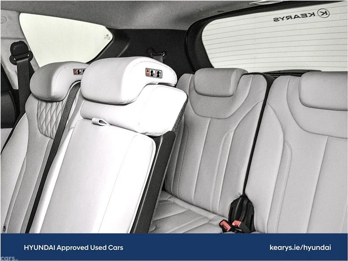 Hyundai Santa Fe SUV, Petrol Plug-in Hybrid, 2023, Grey