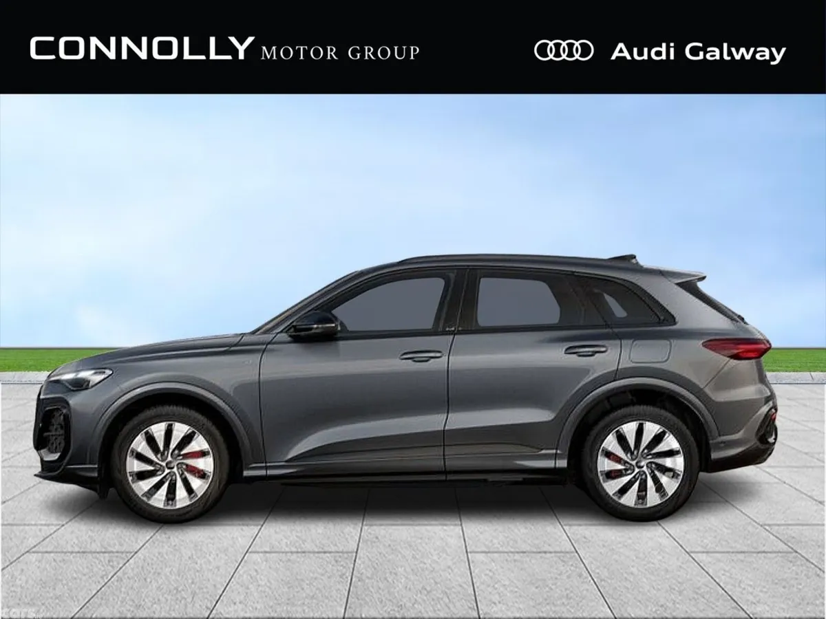 Audi Q5 SUV, Petrol Plug-in Hybrid, 2027, Grey