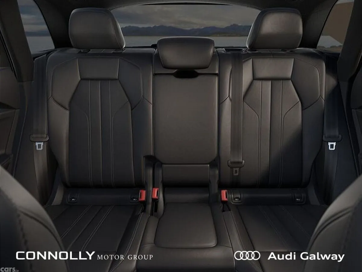 Audi Q5 SUV, Petrol Plug-in Hybrid, 2027, Grey