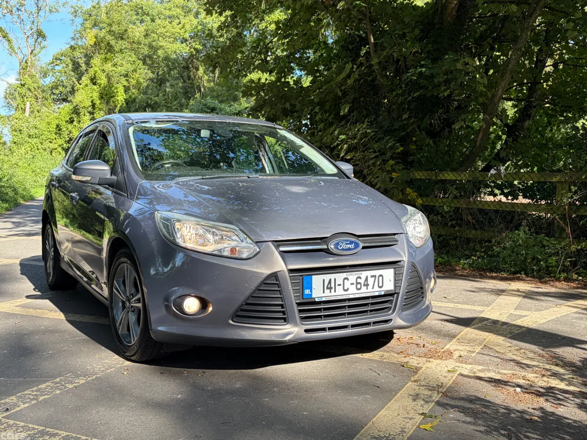Ford Focus Saloon, Diesel, 2014, Brown