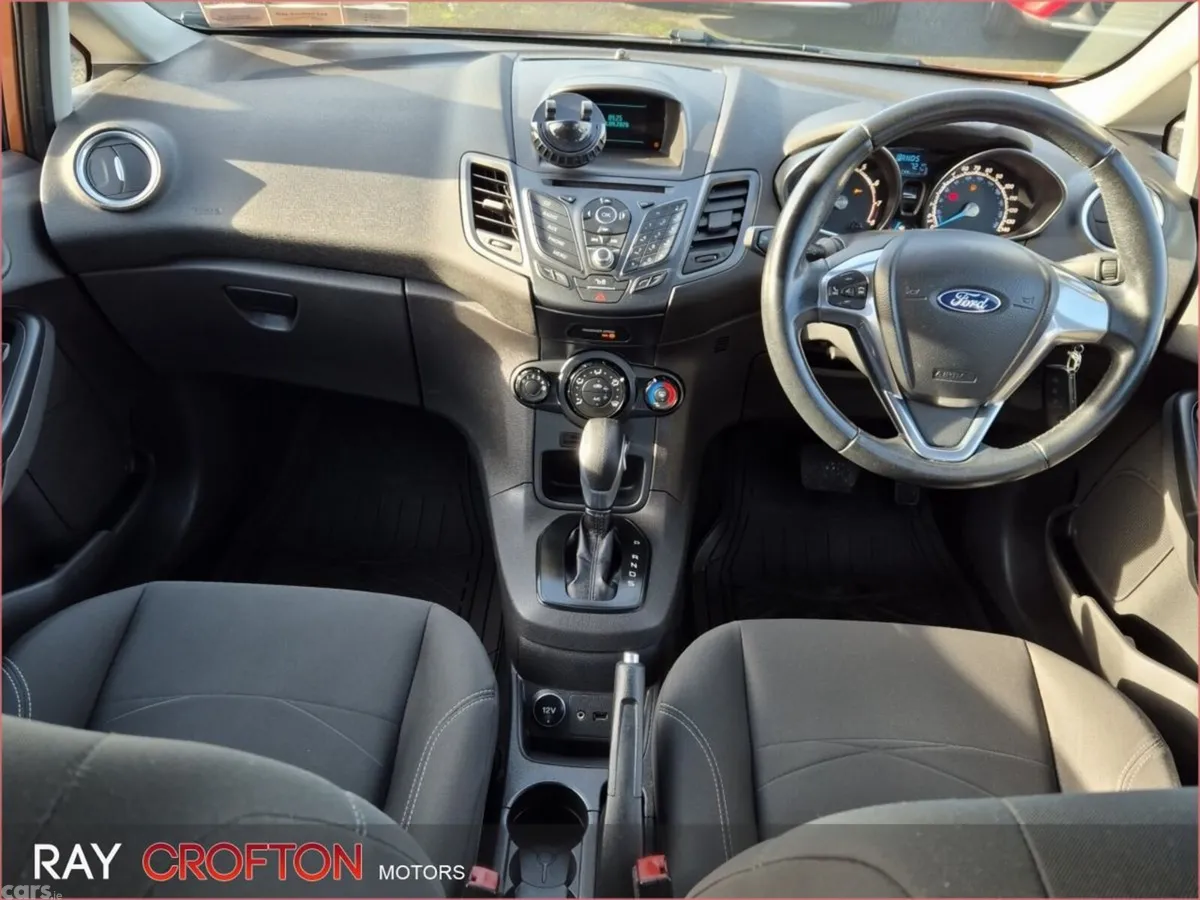 Ford Fiesta Hatchback, Petrol, 2015, Brown