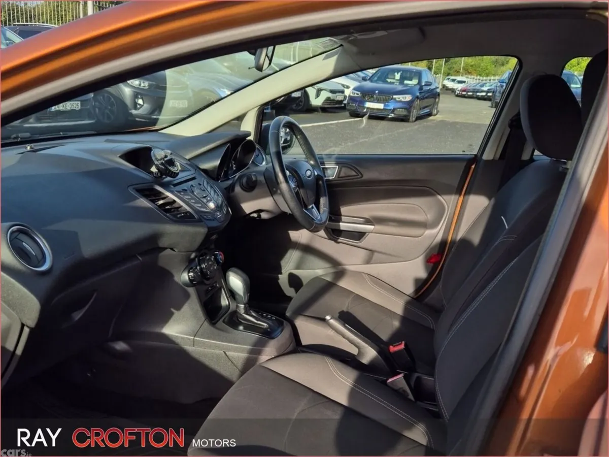 Ford Fiesta Hatchback, Petrol, 2015, Brown