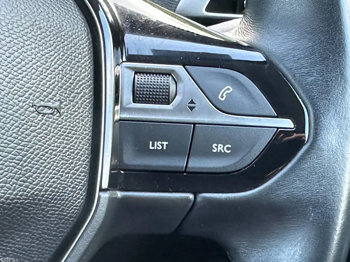 Peugeot 3008 MPV, Diesel, 2023, Black