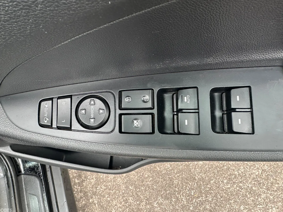 Hyundai Tucson SUV, Diesel, 2017, Black