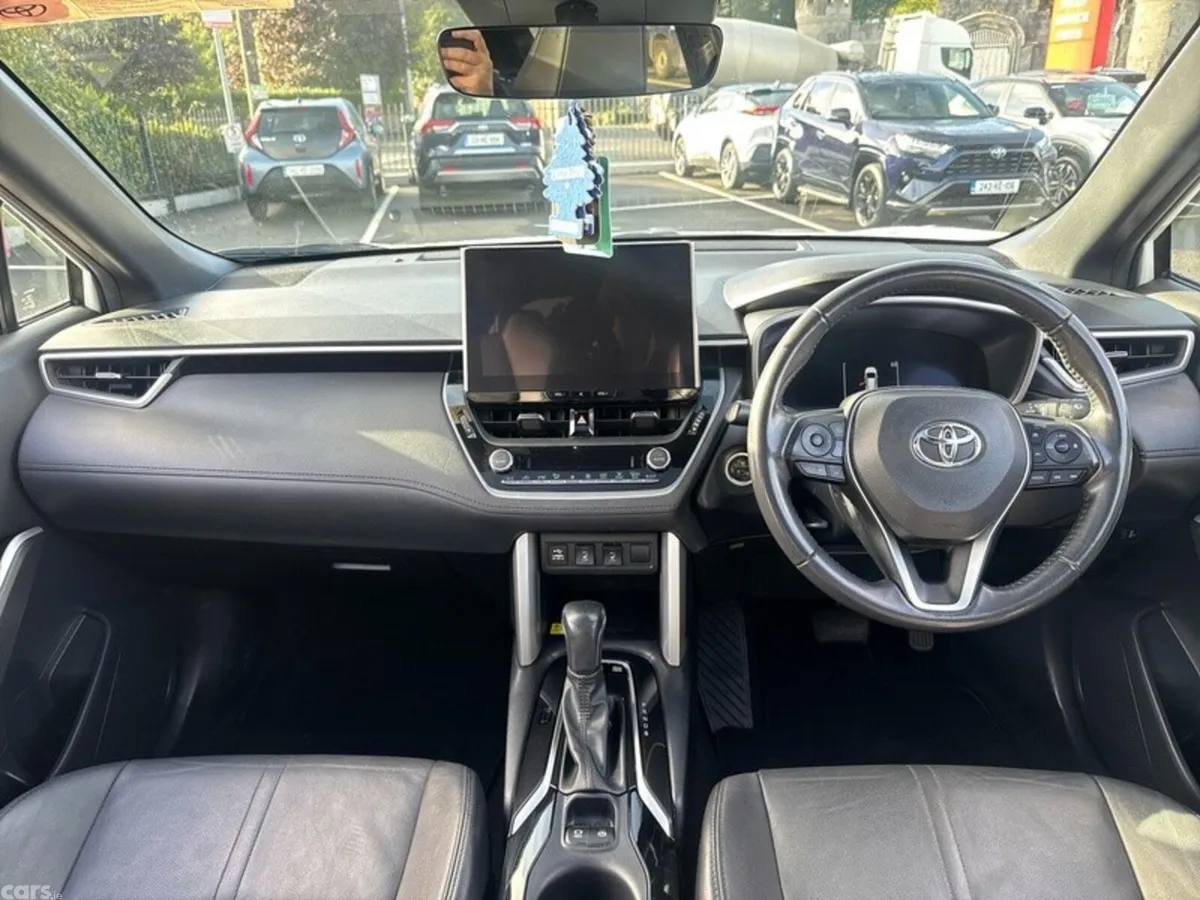 Toyota Corolla Cross SUV, Petrol Hybrid, 2023, White