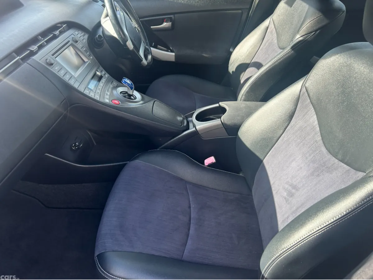Toyota Prius Hatchback, Petrol Hybrid, 2013, Grey