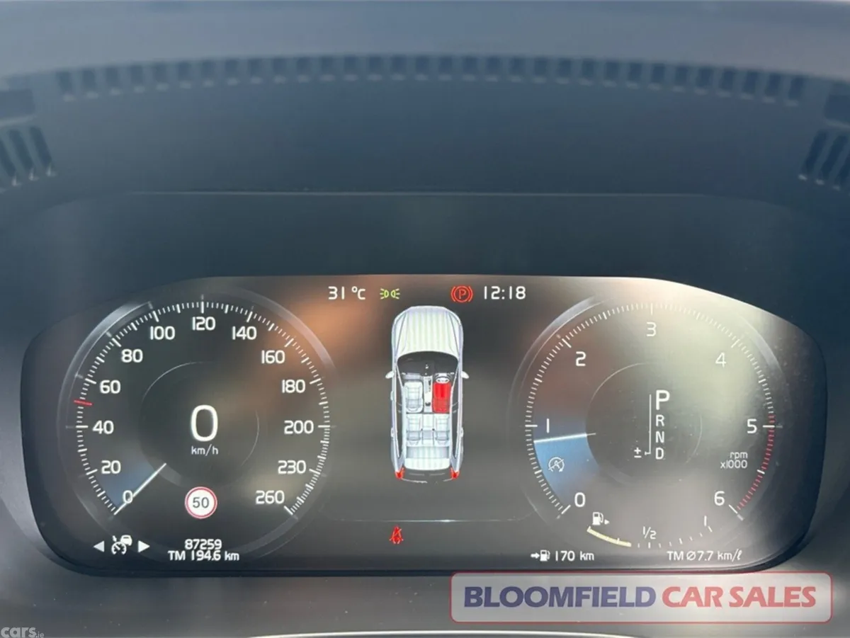 Volvo XC60 SUV, Diesel, 2019, Gold
