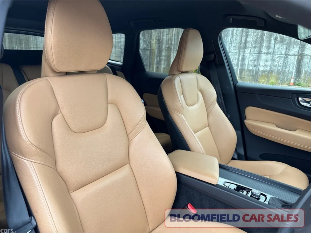 Volvo XC60 SUV, Diesel, 2018, Blue