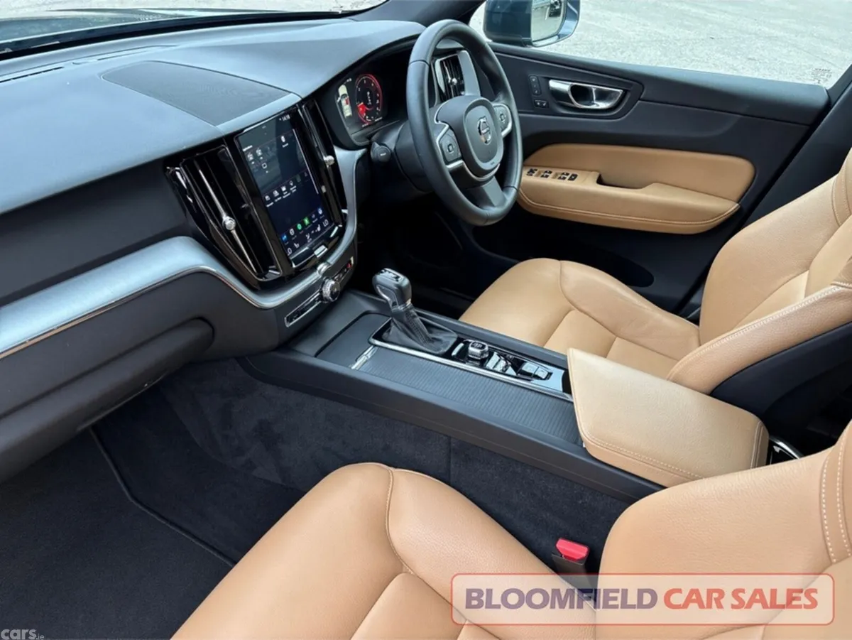 Volvo XC60 SUV, Diesel, 2018, Blue
