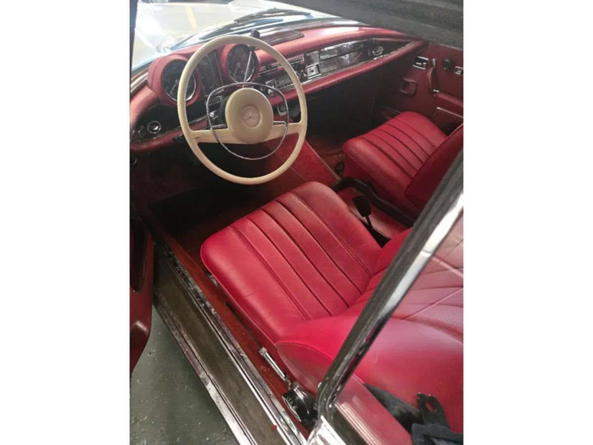 Mercedes-Benz 280 Coupe, Petrol, 1969, Grey