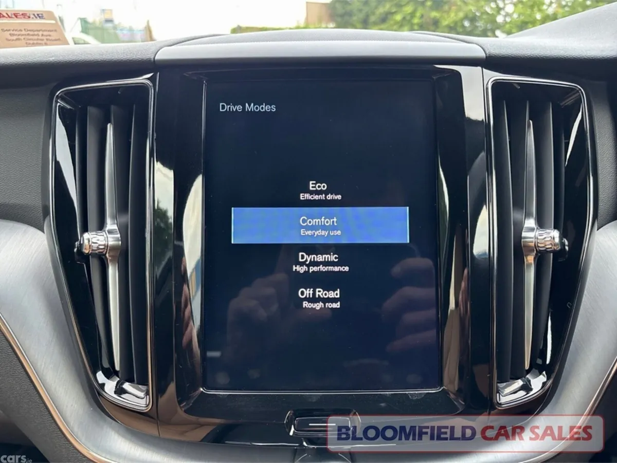 Volvo XC60 SUV, Diesel, 2018, Blue