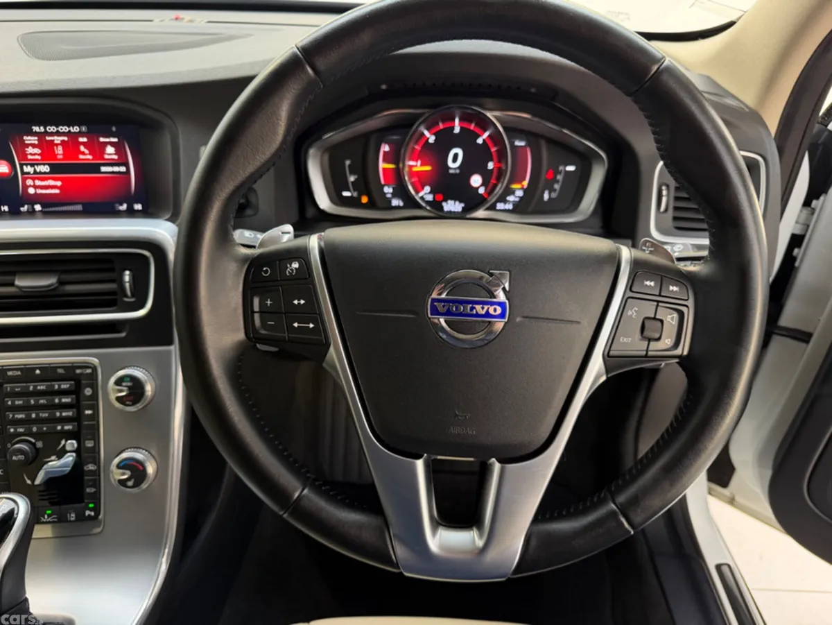 Volvo V60 Estate, Diesel, 2017, White