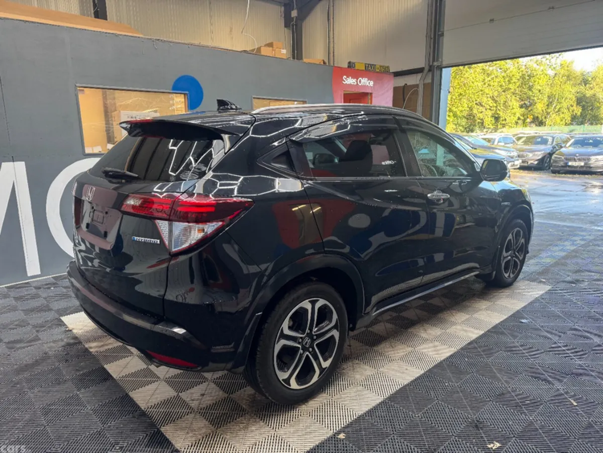Honda Vezel SUV, Petrol Hybrid, 2017, Black