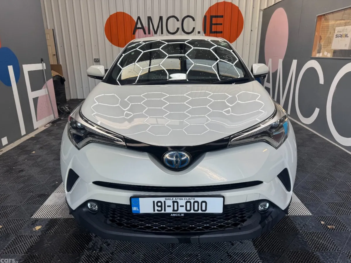Toyota C-HR SUV, Petrol, 2019, White