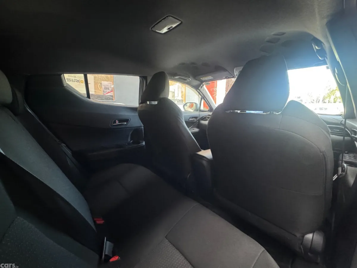 Toyota C-HR SUV, Petrol, 2019, White