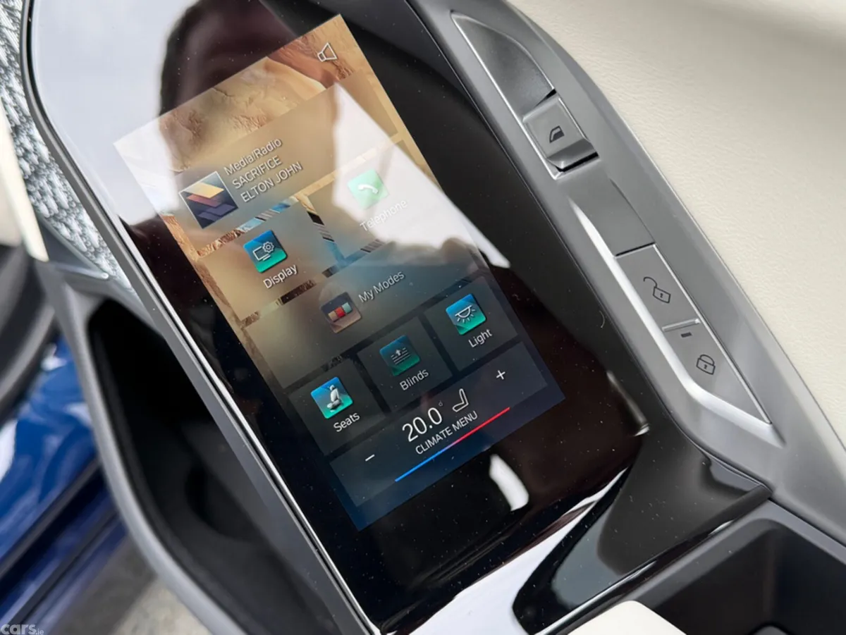 BMW i7 Saloon, Electric, 2026, Blue