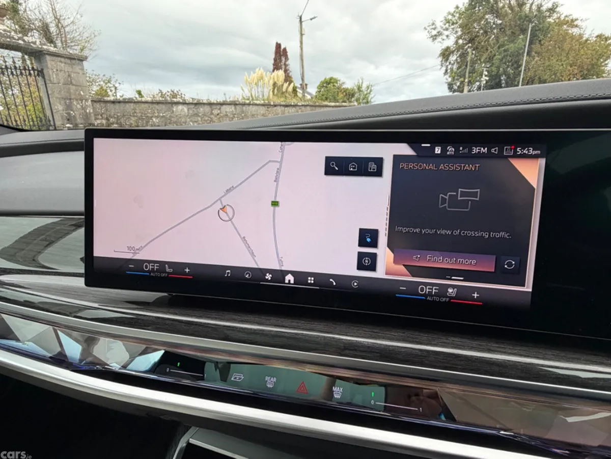 BMW i7 Saloon, Electric, 2026, Blue
