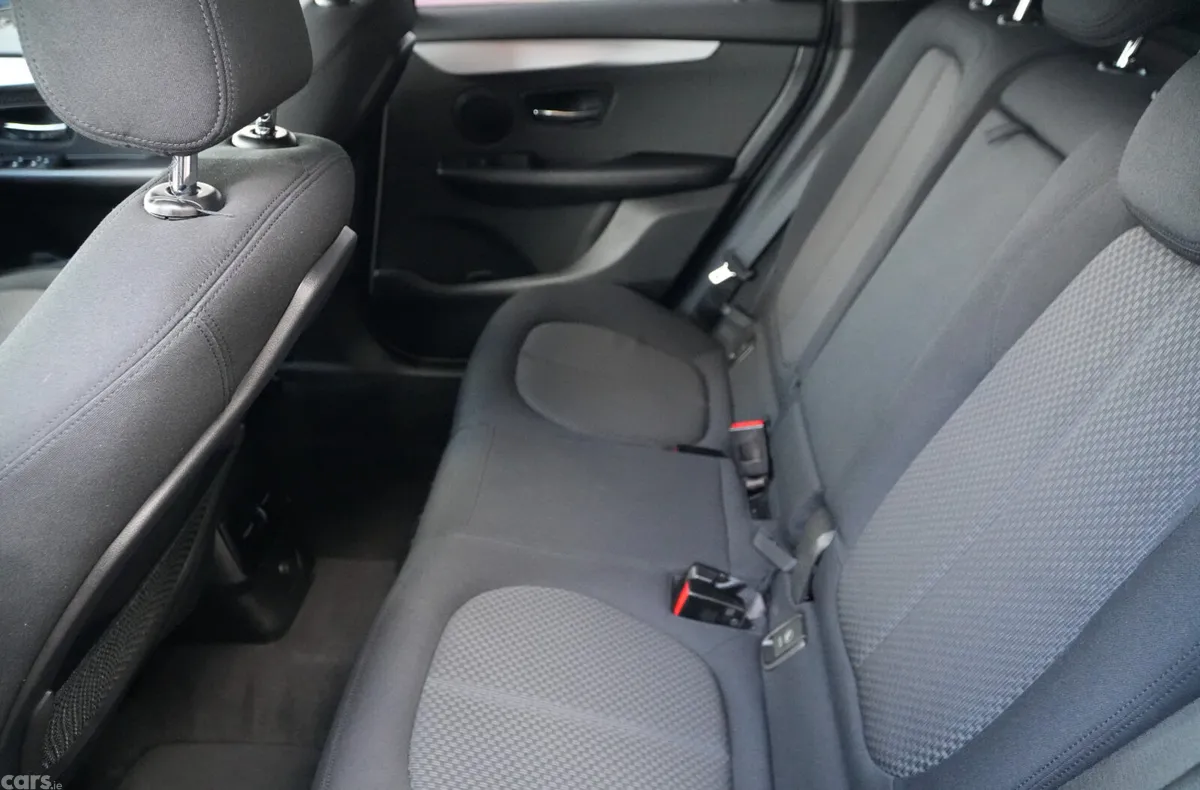 BMW 2-Series Hatchback, Petrol, 2016, Silver