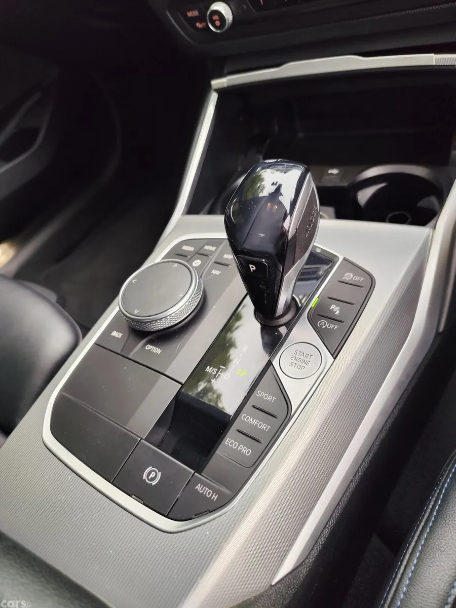 BMW 3-Series Saloon, Diesel, 2019, White