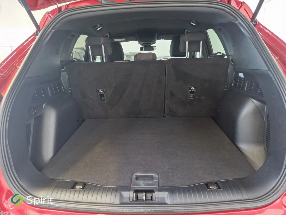 Ford Kuga SUV, Petrol Hybrid, 2022, Red
